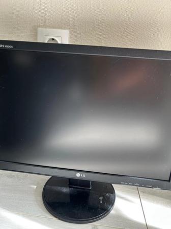 Продам компьютер б/у