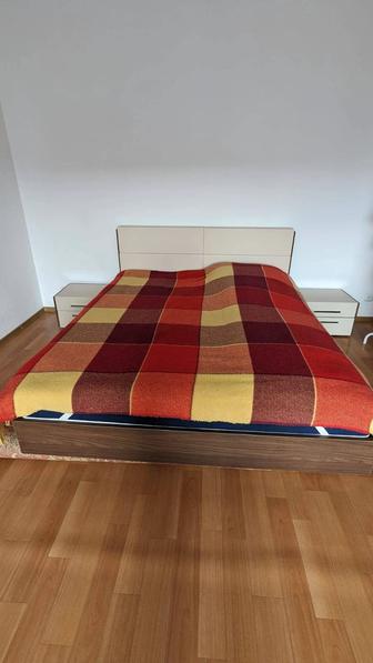 Продается двухспальная кровать с ортопедическим матрасом ( г. Балхаш)