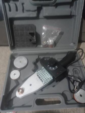 Продам утюг для пайки труб пользовался один раз