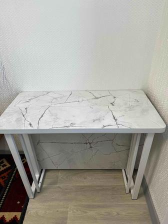 Продам стол