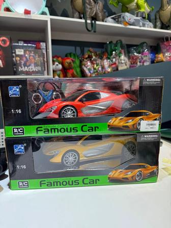 Радиоуправляемая машина Famous car