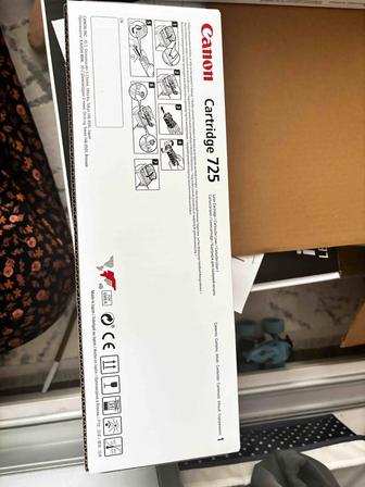 Продам Картриджи Canon 725 черный