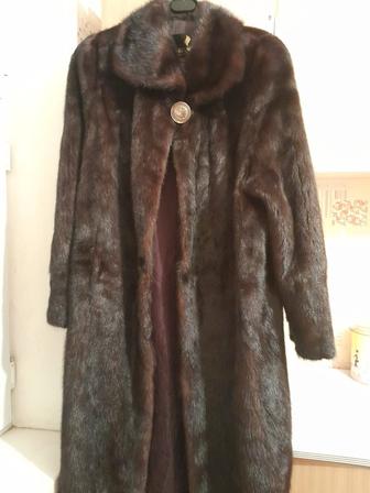 Продам норковую шубу