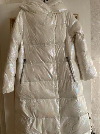 Продам зимние пуховики