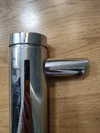 Продам смесители для раковины!