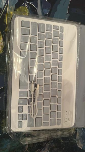 Чехол для APPLE IPAD 7/8/9 10.2 дюйма фиолетовый.