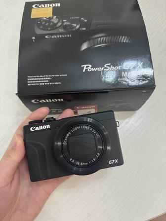 CANON G7X MARK III