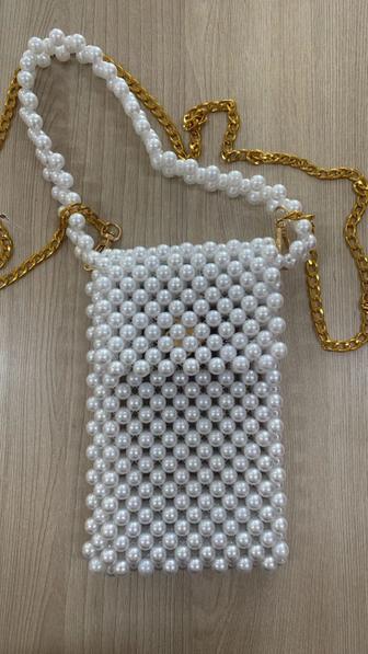 Сумочка для телефонов из бусы ручная работа