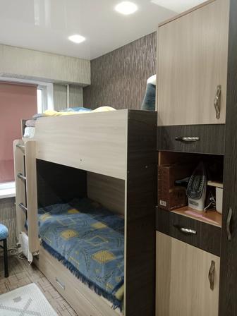 Продам бу детский гарнитур