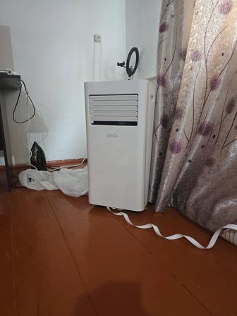 Продам напольный кондиционер Ava