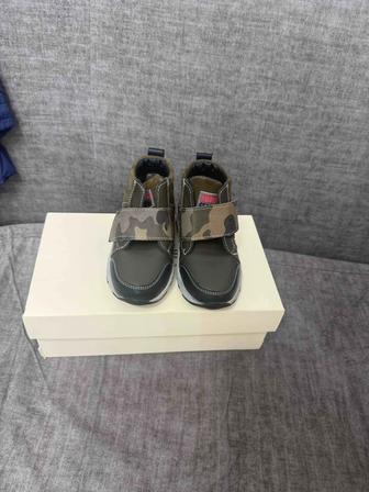 Ботиночки детские