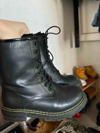 Зимние ботинки