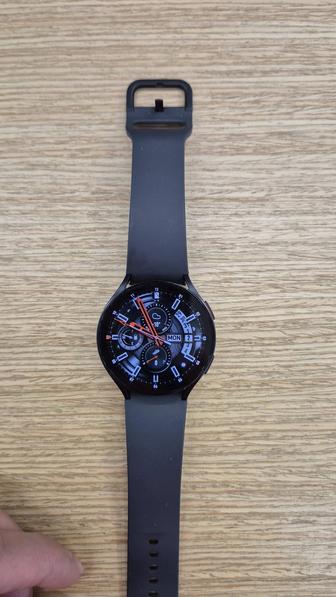 Продам смарт часы SAMSUNG Galaxy Watch 6