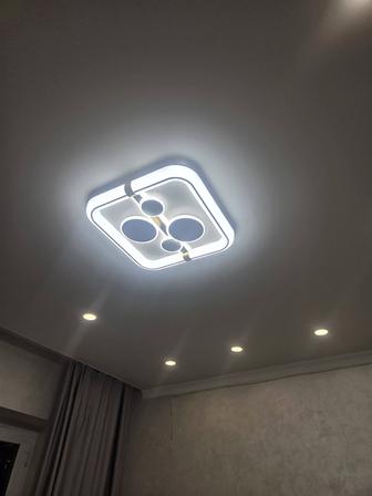 Продам люстру