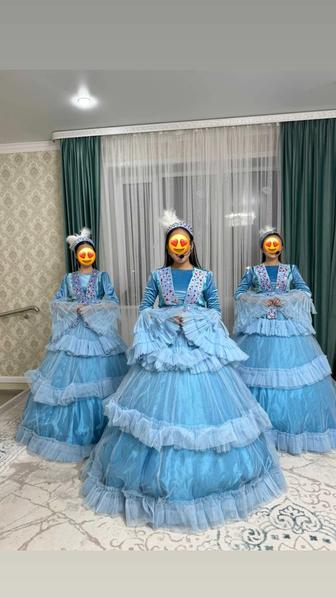 Национальные костюмы