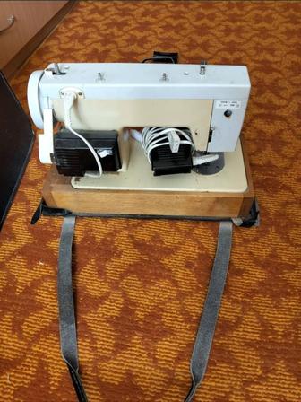 Продам элетрическую машинку