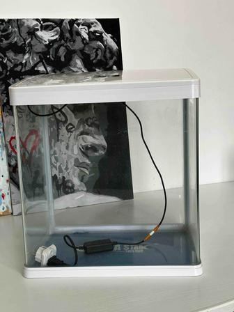 Продам аквариум для рыб 40л