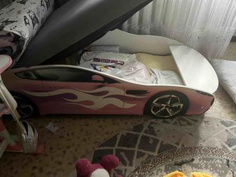 Детская кровать с матрасом