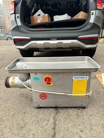 Мясорубка промышленная