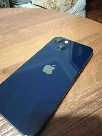 Продам Iphone 13 в хорошем состоянии