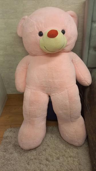 Продам игрушку большого розового мишку