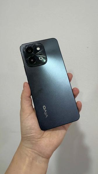 VIVO Y28