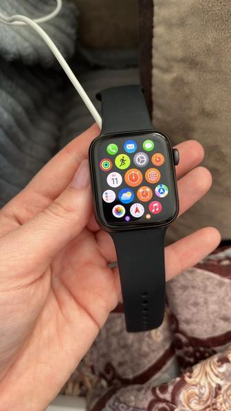 часы apple watch SE 44 mm