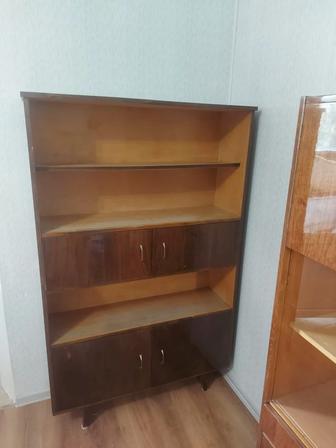 Сервант винтажный