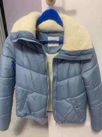 Куртка теплая светло-небесного цвета