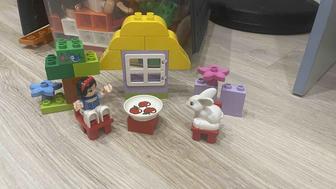 Продам Lego Duplo домик Белоснежки