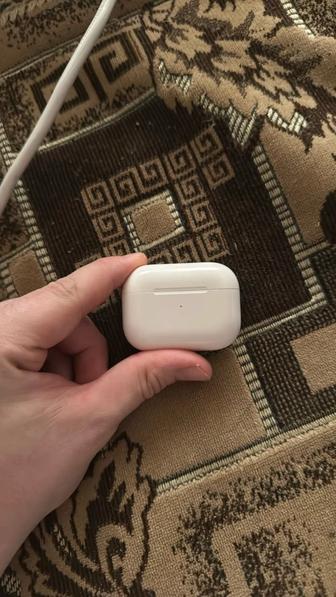 СРОЧНО продаю AirPods Pro 2 поколение Type-c