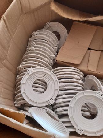 Продам комплектующие для натяжного потолка.