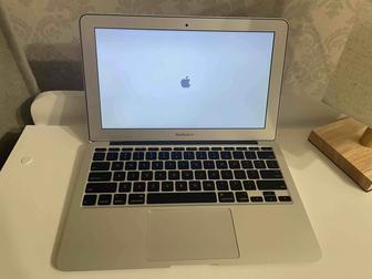 Продам Macbook air 2011