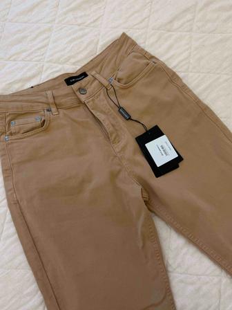 Продам новые джинсы