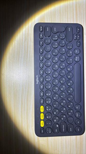 Продам блютуз клавиатуру logitech K380