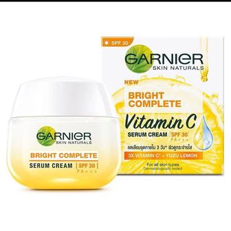 Garnier Bright Complete Vitamin C , крем-сыворотка SPF 30