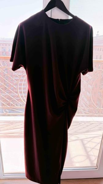 Платье вишнево-бордогового цвета