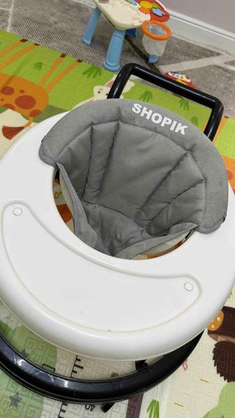 Продам ходунки, в хорошем состоянии, регулируется по росту.