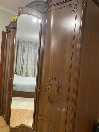 Срочно продам шкаф