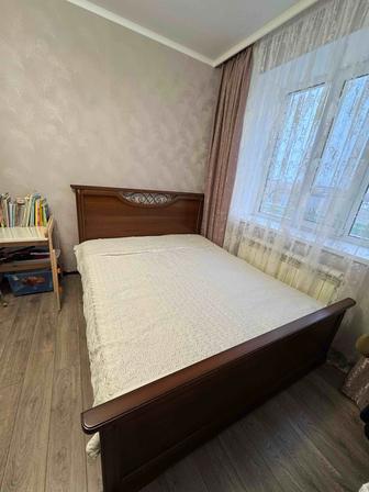 Продам спальный гарнитур Миасс, Джоконда, цвет орех