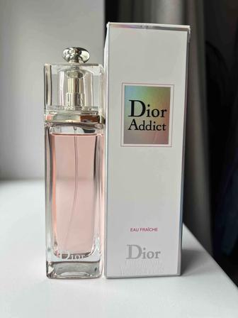 Dior addict