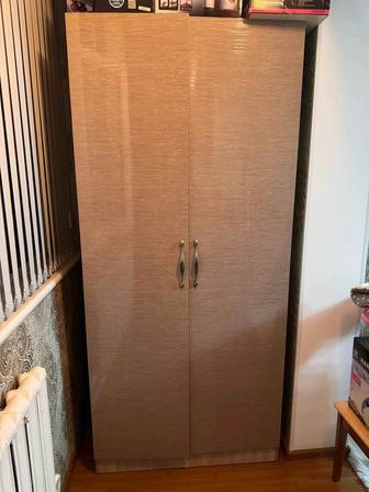 Шкаф почти новый
