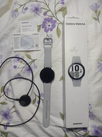 Продам galaxy watch 4