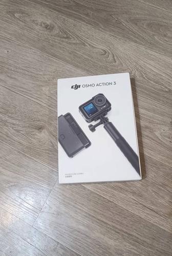Экшен камера DJI osmo action 3 adventure combo