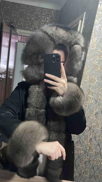 Продам парку в хорошем состоянии!