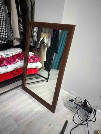 Продается зеркало