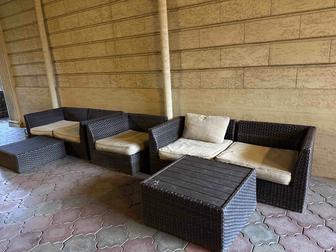 Продам ротанговые диваны со столиками и креслом
