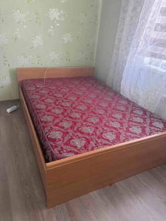 Продам кровать