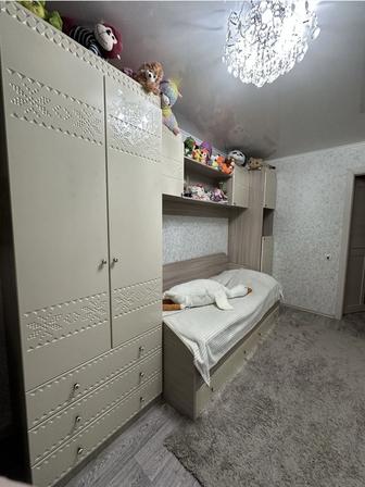 Продам детский Спальный гарнитур