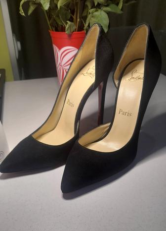 Christian Louboutin оригинал 36 черные замшевые туфли